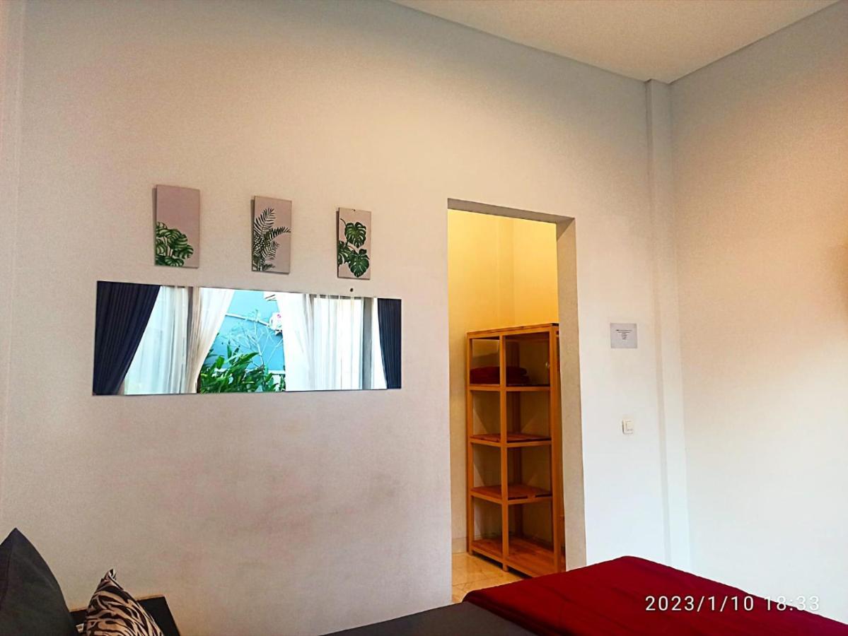 Loka Anyar Guest House Керобокан Экстерьер фото